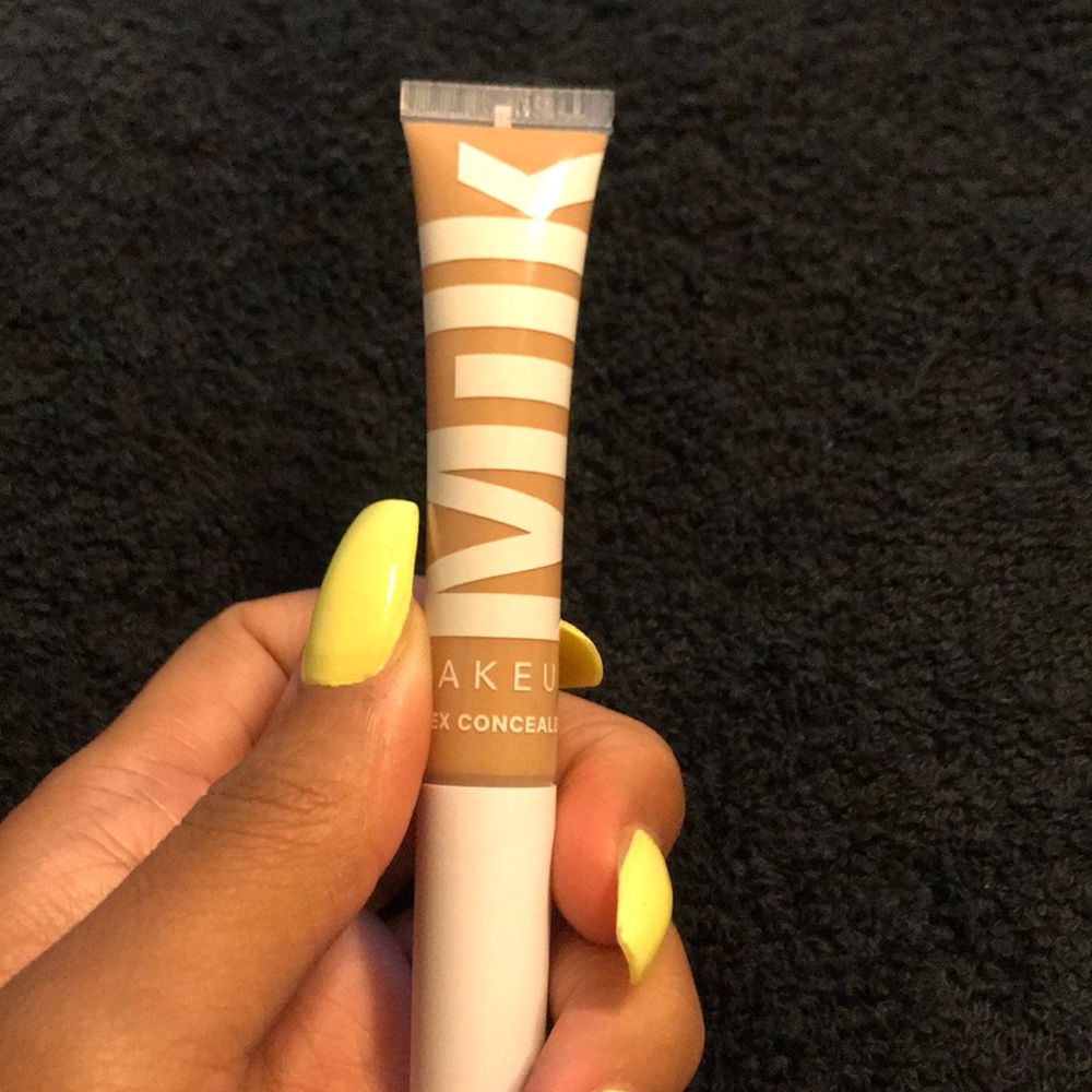 FLEX CONCEALER (MEDIUM)